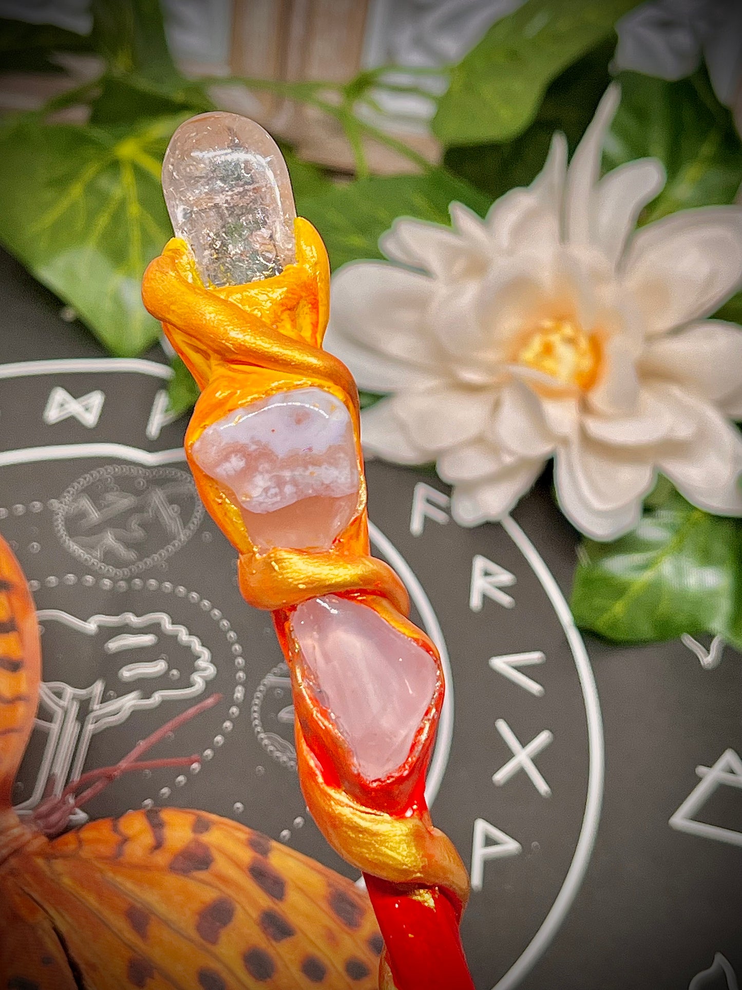 Horizon’s Glow Crystal Wand