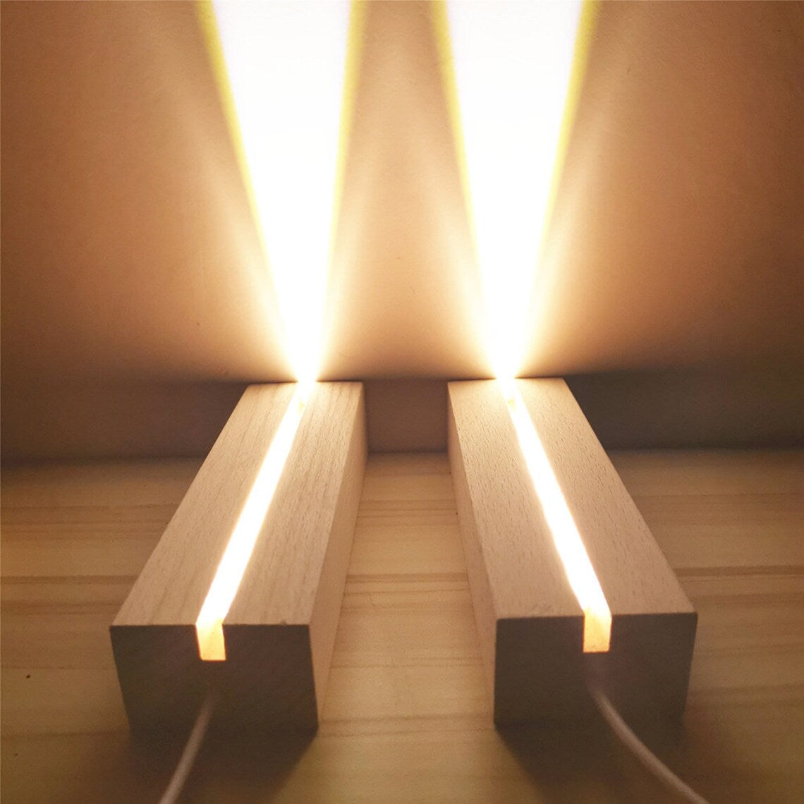 Strip White Light Stand